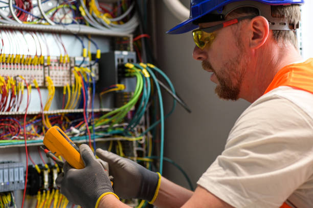 Best 24-Hour Electrician  in Strawberry Point, IA